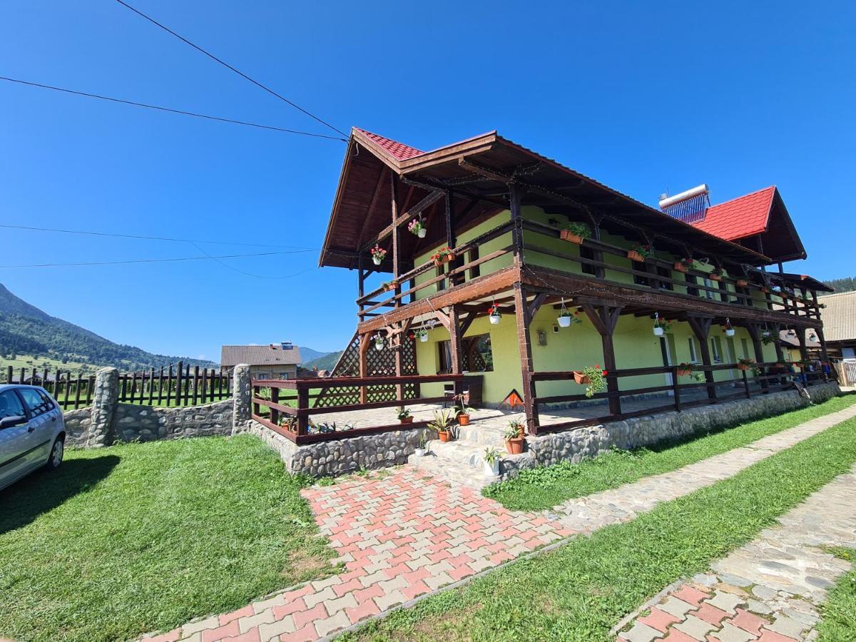 Maricom Home Zărneşti Eksteriør billede