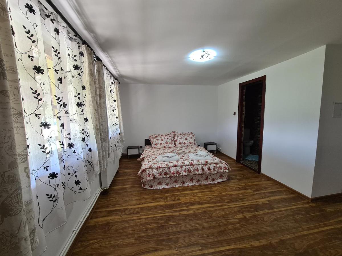 Maricom Home Zărneşti Eksteriør billede