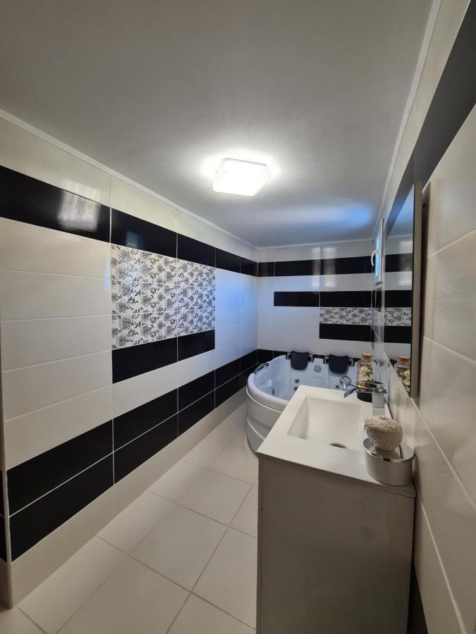 Maricom Home Zărneşti Eksteriør billede
